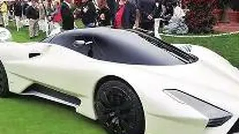 高云翔西装墨镜出席违约案审判，从容应对现场